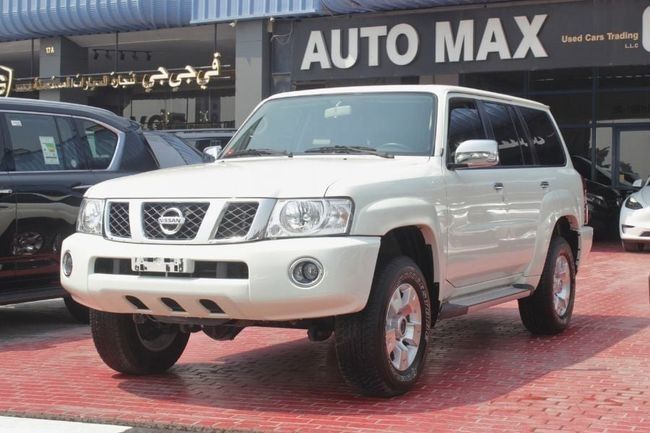 Used ⁦Nissan Patrol V (Y61) Facelift, 4.8 l, 2022⁩ in UAE, Dubai by Auto Max used Car Trading LLC, White color. GCC Specs | AUTO.AE | Listing #287563