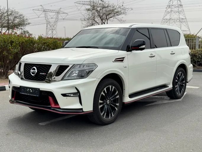 Used Nissan Patrol VI (Y62) Facelift, 5.6 l, 2018 in UAE, Dubai by Royal Motors, White color. GCC Specs | AUTO.AE | Listing #295224 — photo 3 of 18