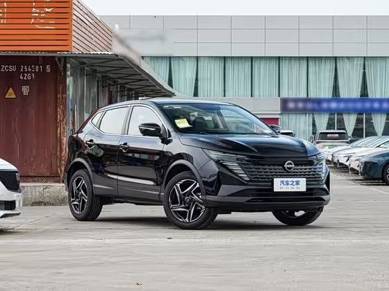 جديدة Nissan Qashqai فيس ليفت الثاني 2, 2.0 l, 2026 في في دبي من EV GLOBAL AUTOMOBILES، اللون أسود. المواصفات الصينية | AUTO.AE | إعلان #250236