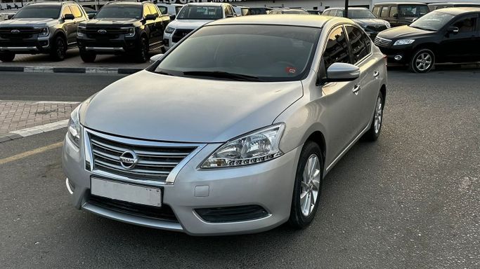 Used Nissan Sentra VII (B17), 1.6 l, 2013 in Dubai by Alhamd Motors, Silver color. Other | AUTO.AE
