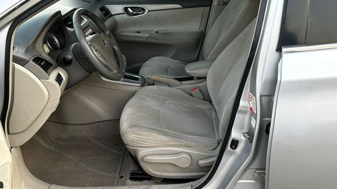 Used Nissan Sentra VII (B17), 1.6 l, 2013 in Dubai by Alhamd Motors, Silver color. Other | AUTO.AE