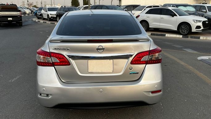 Used Nissan Sentra VII (B17), 1.6 l, 2013 in Dubai by Alhamd Motors, Silver color. Other | AUTO.AE