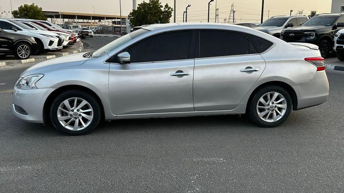 Used Nissan Sentra VII (B17), 1.6 l, 2013 in Dubai by Alhamd Motors, Silver color. Other | AUTO.AE