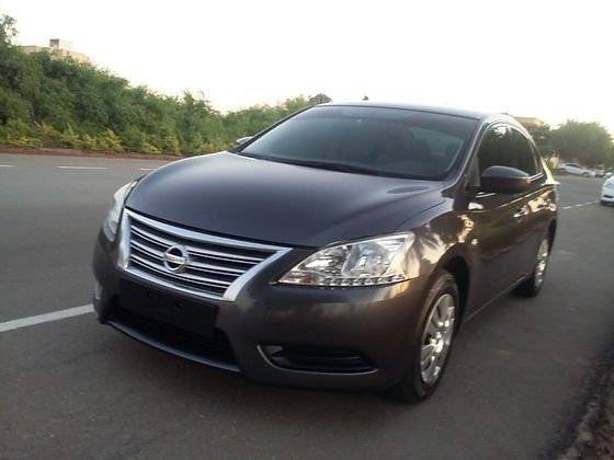 مستعملة Nissan Sentra سابعاً (B17), 1.6 l, 2016 في في دبي من DEVA CARS، اللون رمادي. مواصفات الخليج | AUTO.AE