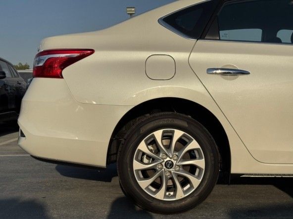 Новый Nissan Sylphy III (China Market) Рестайлинг, 1.6 л, 2025 в Дубае от Titanum Cars Белый цвет. Other | AUTO.AE