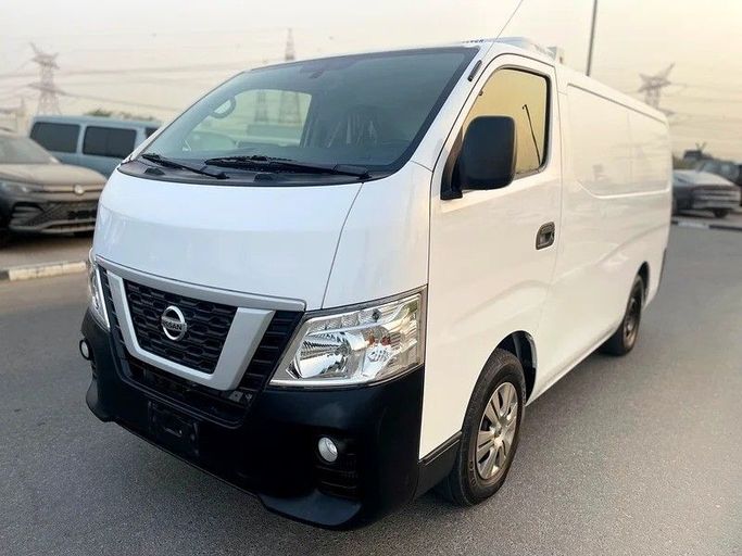 Подержанный Nissan Urvan V (E26) / NV350 Urvan, 2.5 л, 2019 в Дубае от Shalimar Белый цвет. GCC | AUTO.AE