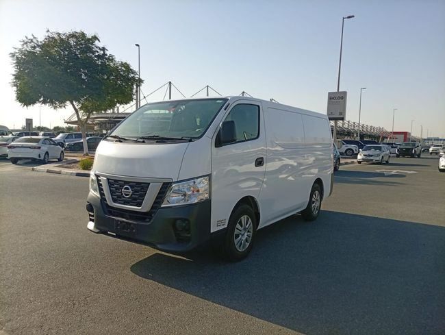 مستعملة Nissan Urvan V (E26) / NV350 Urvan, 2.5 l, 2021 في في دبي من Al Warqa Used Cars LLC، اللون أبيض. مواصفات الخليج | AUTO.AE | إعلان #272421