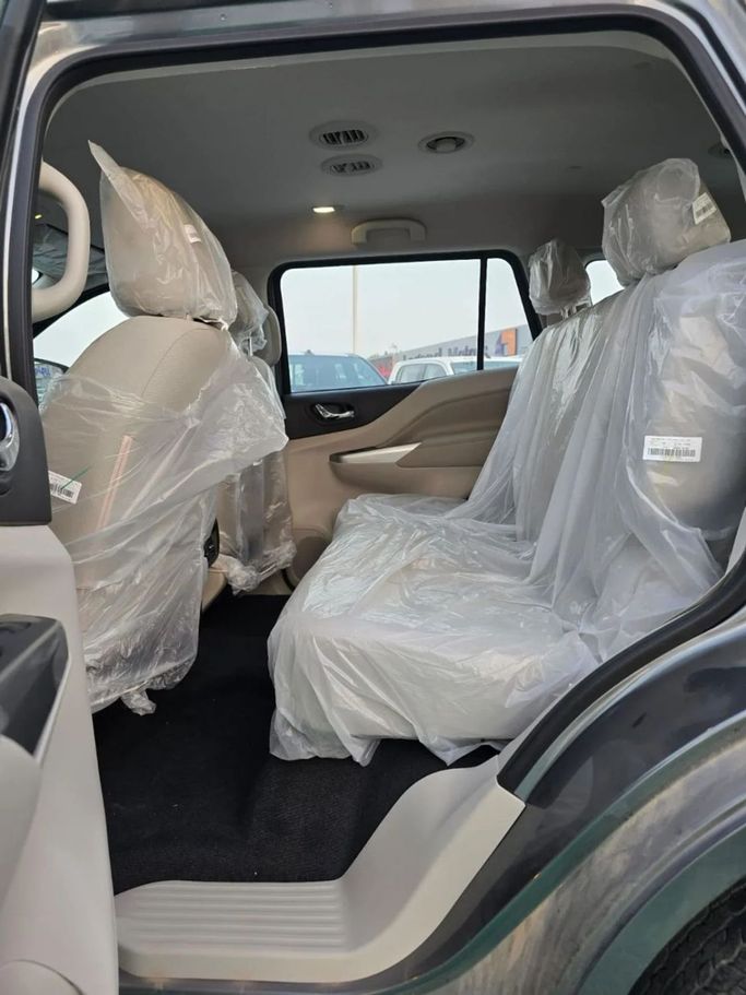 Новый Nissan X-Terra, 2.5 л, 2023 в Дубае от Mohamed Hakim Motors Серый цвет. GCC | AUTO.AE