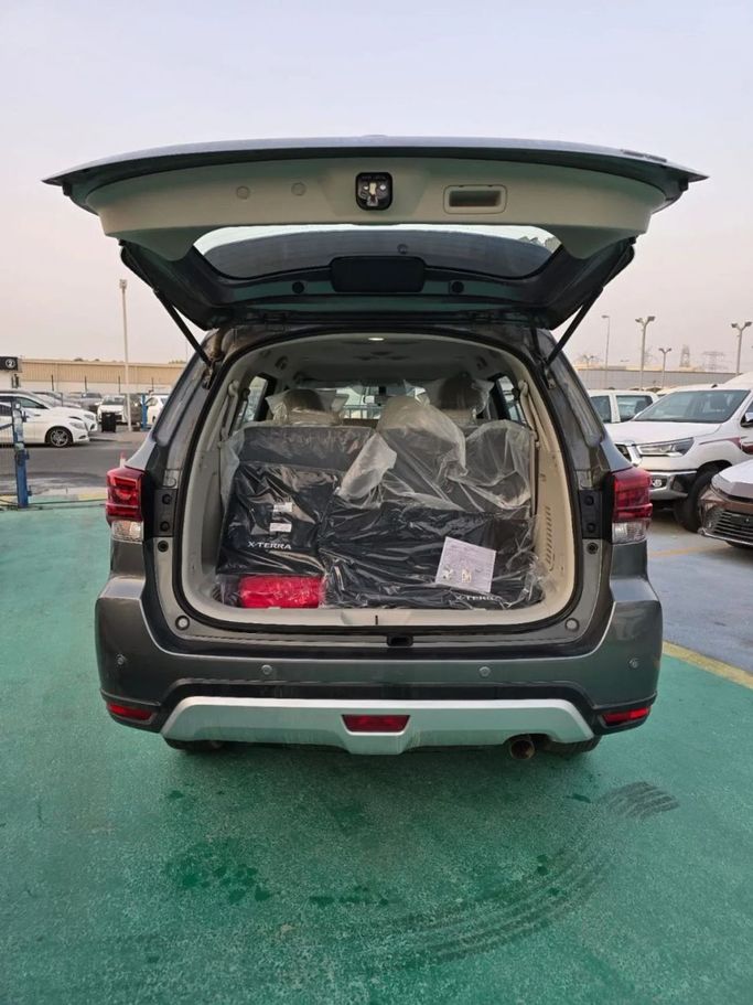Новый Nissan X-Terra, 2.5 л, 2023 в Дубае от Mohamed Hakim Motors Серый цвет. GCC | AUTO.AE
