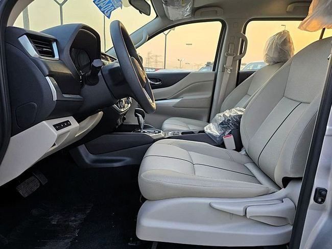 Новый Nissan X-Terra, 2.5 л, 2023 в Дубае от Soltan Auto Серый цвет. GCC | AUTO.AE