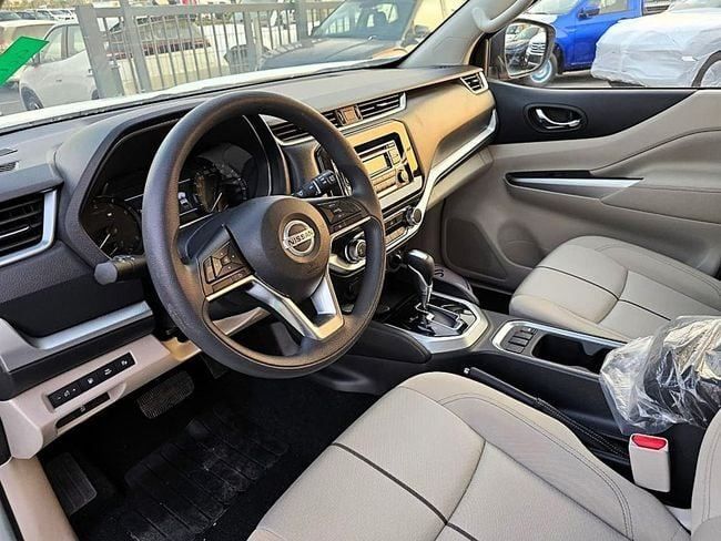 Новый Nissan X-Terra, 2.5 л, 2023 в Дубае от Soltan Auto Серый цвет. GCC | AUTO.AE