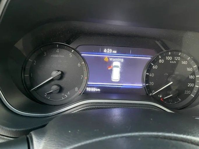 Подержанный Nissan X-Terra, 2.5 л, 2022 в Дубае от Shalimar Белый цвет. GCC | AUTO.AE