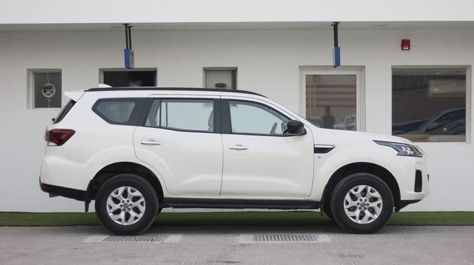 Used Nissan X-Terra, 2.5 l, 2023 in Dubai by Cariva Used Cars , White color. GCC Specs | AUTO.AE