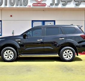مستعملة Nissan X-Terra, 2.5 l, 2022 في في دبي من MALIK MOTORS، اللون أسود. أخرى | AUTO.AE