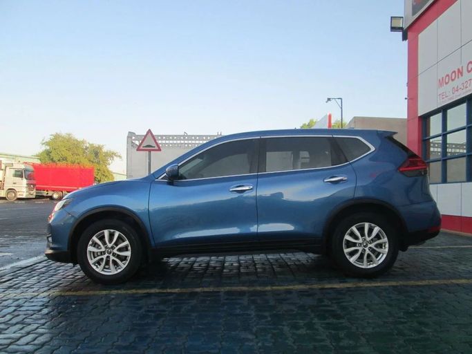 New Nissan X-Trail IV, 2.5 l, 2023 in Dubai by Mohamed Hakim Motors, Navy Blue color. GCC Specs | AUTO.AE