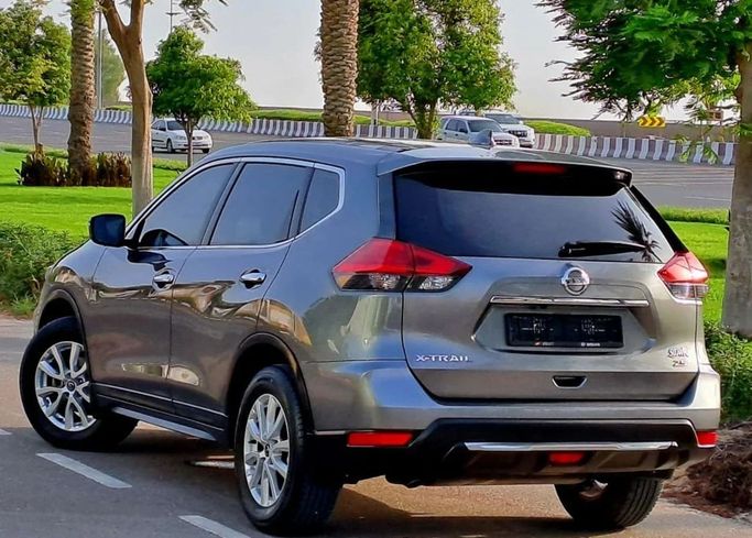 New Nissan X-Trail IV, 2.5 l, 2023 in Dubai by Mohamed Hakim Motors, Grey color. GCC Specs | AUTO.AE