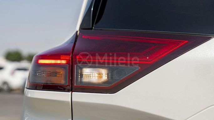 Used Nissan X-Trail IV, 1.5 l, 2023 in Dubai by Milele, White color. Other | AUTO.AE