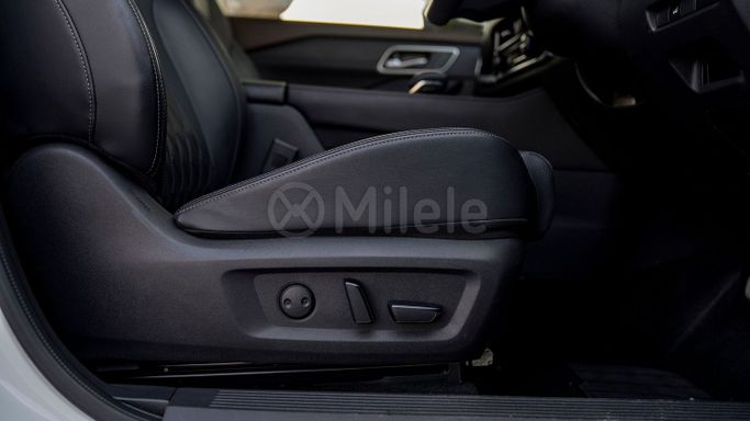 Used Nissan X-Trail IV, 1.5 l, 2023 in Dubai by Milele, White color. Other | AUTO.AE