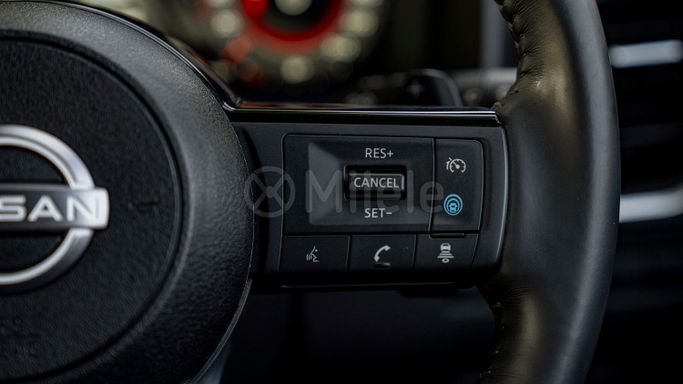 Used Nissan X-Trail IV, 1.5 l, 2023 in Dubai by Milele, White color. Other | AUTO.AE