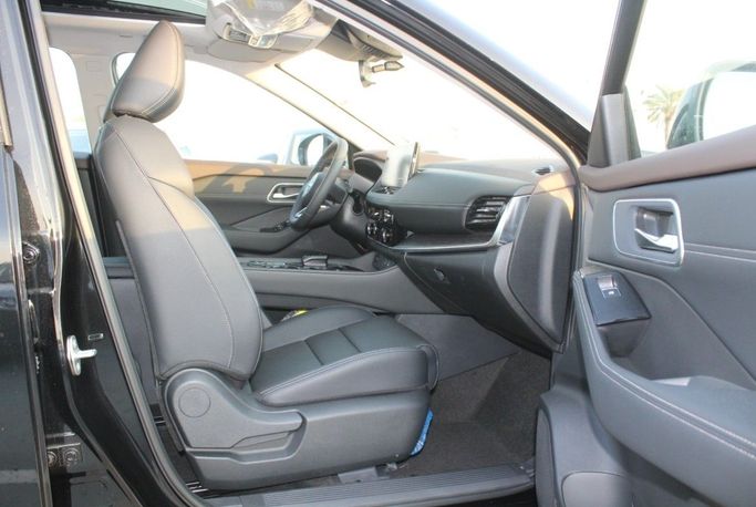 Новый Nissan X-Trail IV, 1.5 л, 2023 в Дубае от Titanum Cars Черный цвет. Other | AUTO.AE