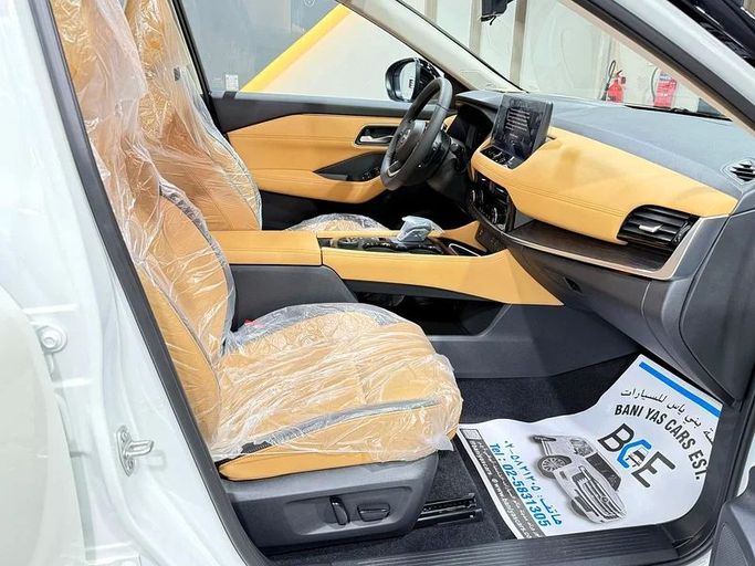 New Nissan X-Trail IV, 2.5 l, 2025 in Dubai by BANIYAS CARS SHOWROOM, White color. GCC Specs | AUTO.AE