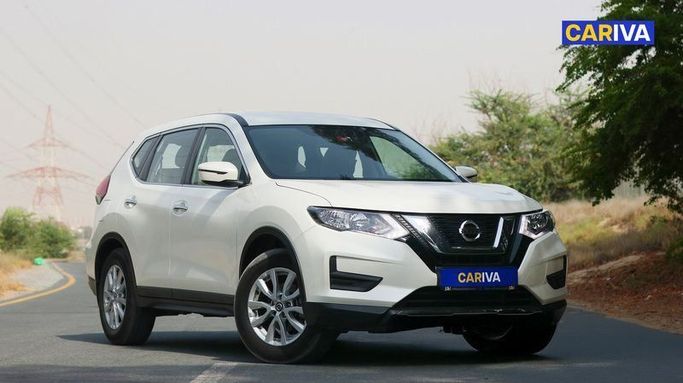 Used Nissan X-Trail III Facelift, 2.5 l, 2022 in Dubai by Cariva Used Cars , White color. GCC Specs | AUTO.AE