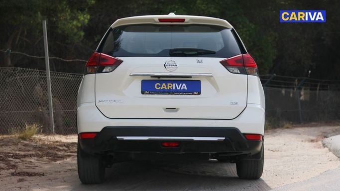 Used Nissan X-Trail III Facelift, 2.5 l, 2022 in Dubai by Cariva Used Cars , White color. GCC Specs | AUTO.AE