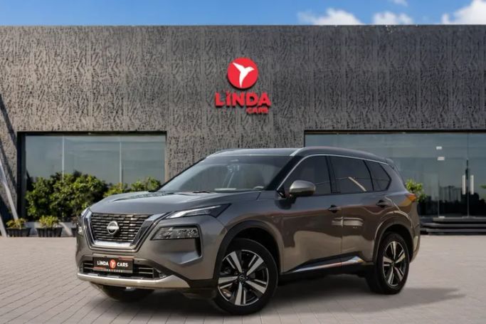 Подержанный Nissan X-Trail IV, 2.5 л, 2023 в Дубае от Linda Cars Серый цвет. GCC | AUTO.AE | Объявление #265379