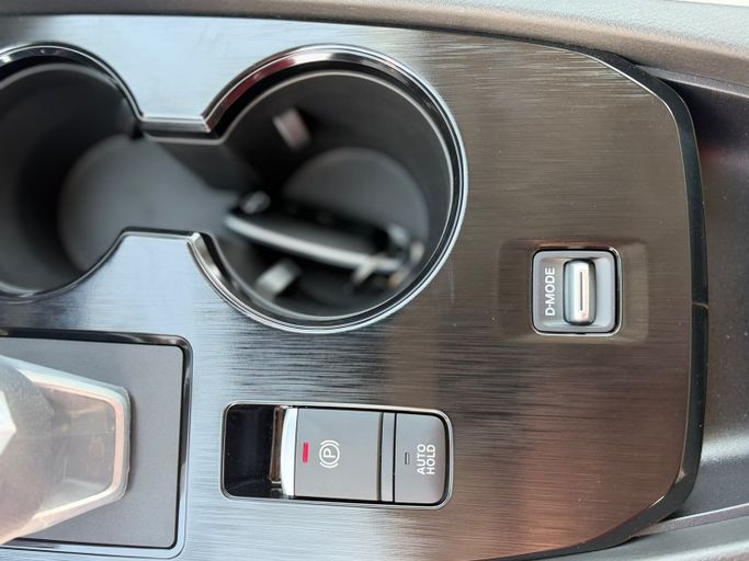 مستعملة Nissan X-Trail فيس ليفت IV، 1.5 لتر، 2026 في الإمارات، دبي من Tamilan Specialized Vehicles Trading LLC، اللون أبيض. مواصفات الخليج | AUTO.AE | إعلان #295402 — صورة 16 من 19