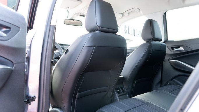 New Opel Grandland X I, 1.6 l, 2024 in Dubai by TRADEX FRANCE MOTORS, Silver color. Other | AUTO.AE