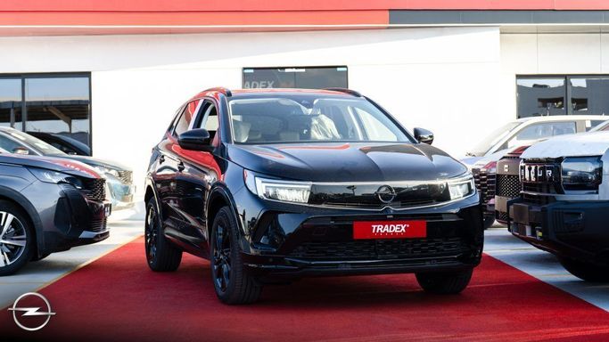 New Opel Grandland X I Facelift, 1.2 l, 2024 in Dubai by TRADEX FRANCE MOTORS, Grey color. Other | AUTO.AE