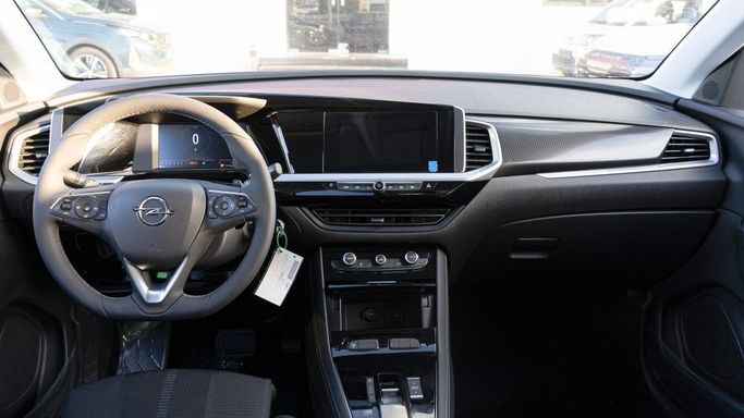 New Opel Grandland X I Facelift, 1.2 l, 2024 in Dubai by TRADEX FRANCE MOTORS, Grey color. Other | AUTO.AE