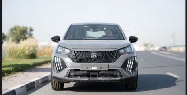 Новый Peugeot 2008 II Рестайлинг, 1.2 л, 2025 в Дубае от QUALITY AUTO FZC Серый цвет. GCC | AUTO.AE | Объявление #259035