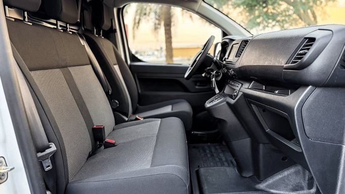 New Peugeot Expert III Facelift, 2024 in Dubai by Altass Motors, White color. Other | AUTO.AE