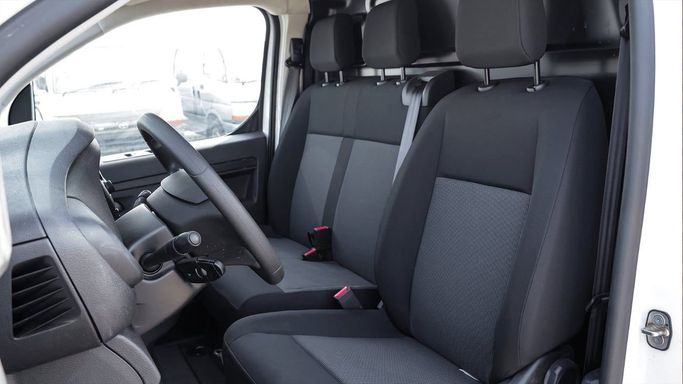 New Peugeot Expert III, 2023 in Dubai by Altass Motors, White color. Other | AUTO.AE