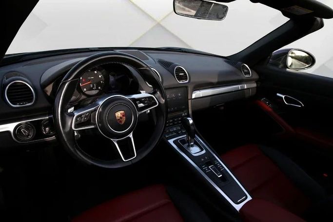 Used Porsche 718 Spyder GTS I (982), 4.0 l, 2019 in Dubai by Mohammad Alkarak Motors, Black color. GCC Specs | AUTO.AE