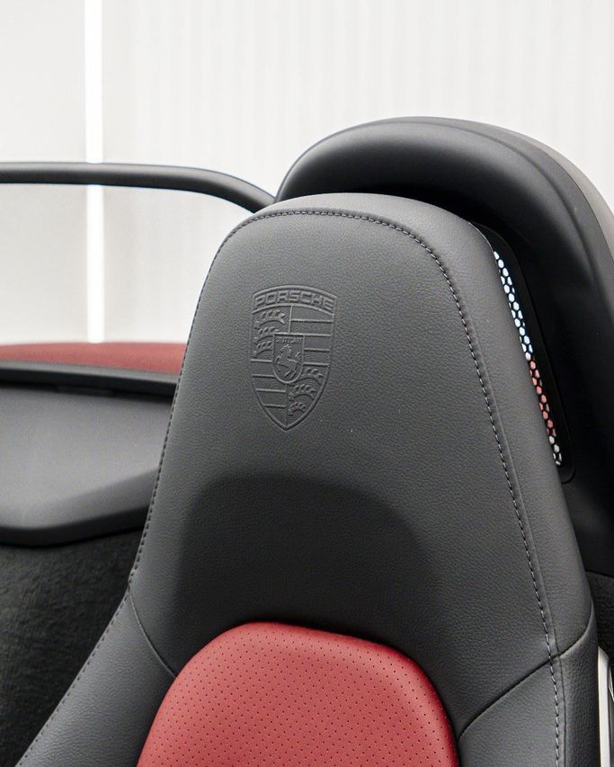 Новый Porsche 718 Spyder Black Badge I (982), 4.0 л, 2024 в Дубае от GCC Super Motors Черный цвет. GCC | AUTO.AE