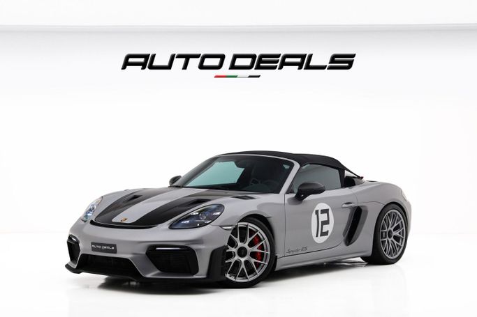 Подержанный Porsche 718 Spyder  RS I (982), 4.0 л, 2025 в Дубае от AUTO DEALS Серебристый цвет. GCC | AUTO.AE
