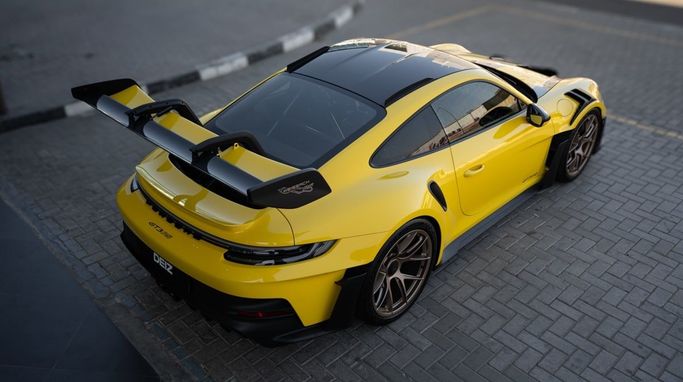 Porsche 911 GT3 RS 992, 2024 sport coupe rs for rent in Dubai by DEIZ, yellow color | AUTO.AE