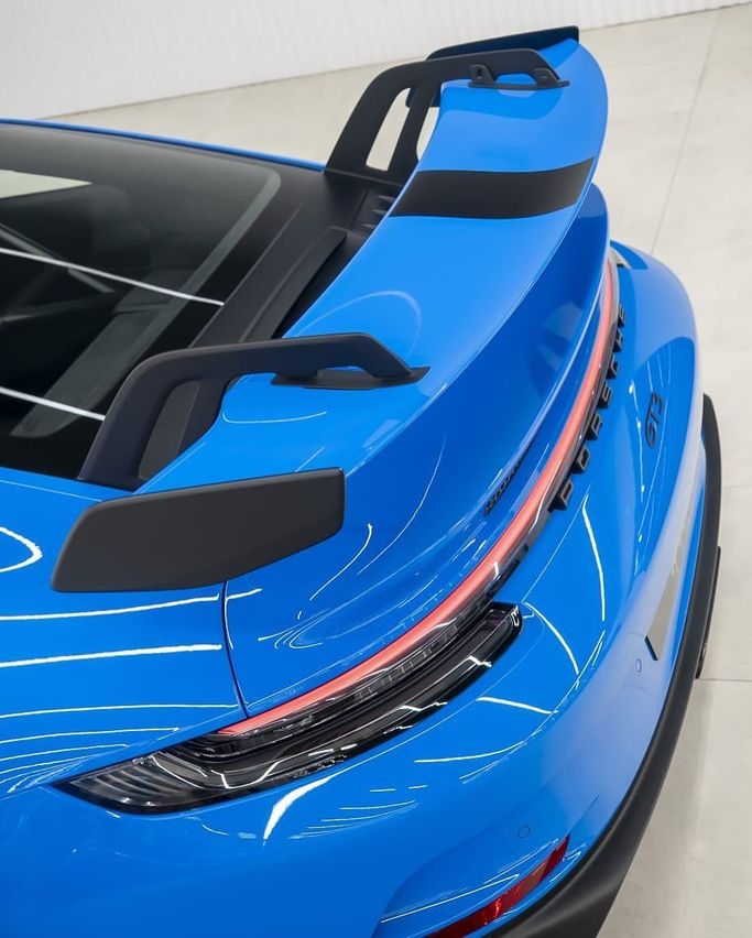 Подержанный Porsche 911 GT3 992, 4.0 л, 2022 в Дубае от GCC Super Motors Синий цвет. GCC | AUTO.AE