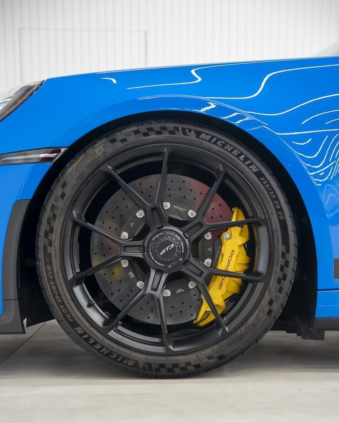 Подержанный Porsche 911 GT3 992, 4.0 л, 2022 в Дубае от GCC Super Motors Синий цвет. GCC | AUTO.AE