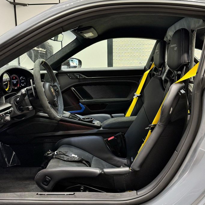 Новый Porsche 911 GT3 Weissach Package 992 Рестайлинг, 4.0 л, 2024 в Дубае от AAA Motors Серый цвет. Европейская | AUTO.AE