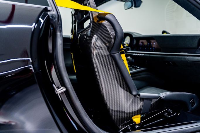 Новый Porsche 911 GT3 Weissach Package 992 Рестайлинг, 4.0 л, 2025 в Дубае от PUPIL OF FATE MOTORS Черный цвет. Европейская | AUTO.AE