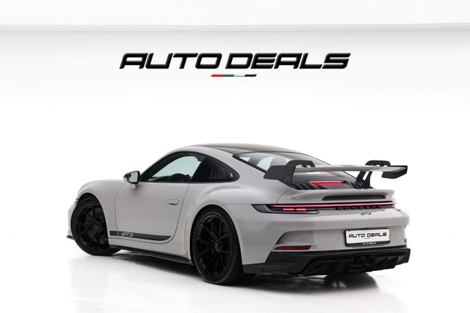 Подержанный Porsche 911 GT3 992, 4.0 л, 2022 в Дубае от AUTO DEALS Серый цвет. GCC | AUTO.AE