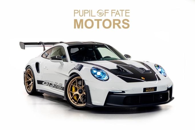 Новый Porsche 911 GT3 RS 992, 4.0 л, 2025 в Дубае от PUPIL OF FATE MOTORS Белый цвет. Европейская | AUTO.AE