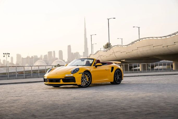 Porsche 911 Turbo S VIII (992.1), 2023 кабриолет спорт класса в Дубае от LeveL Up Car Rental  желтый цвет | AUTO.AE | Объявление #1757