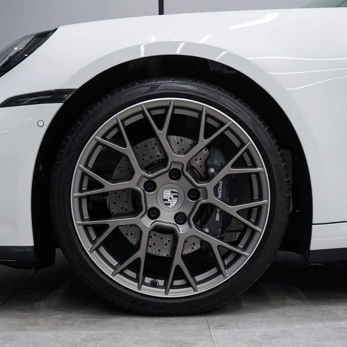 New Porsche 911 Carrera VIII (992) Facelift, 3.0 l, 2025 in Dubai by AAA Motors, White color. GCC Specs | AUTO.AE