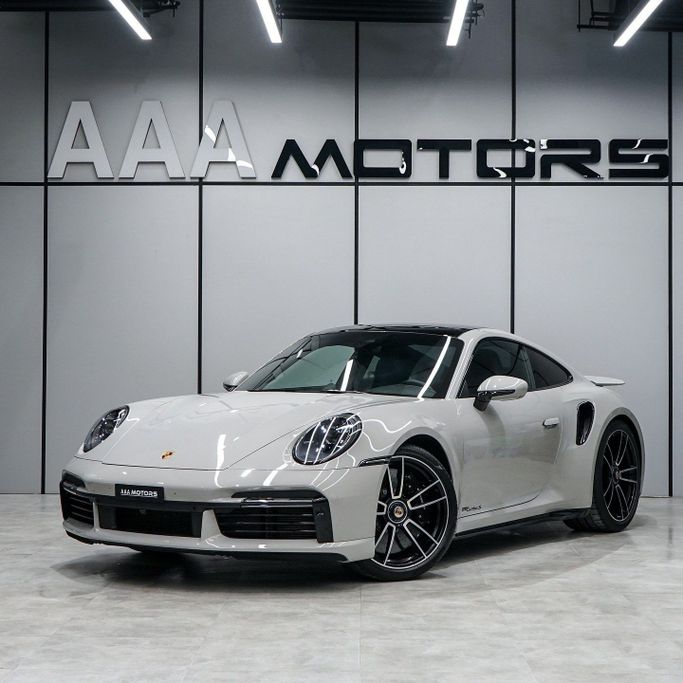 Подержанный Porsche 911 Turbo S VIII (992), 3.7 л, 2023 в Дубае от AAA Motors Серый цвет. Европейская | AUTO.AE