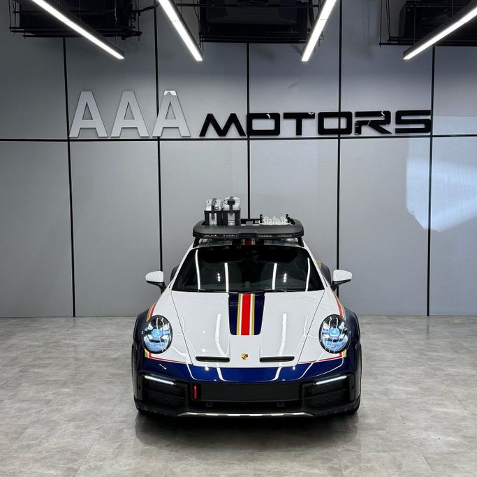جديدة Porsche 911 Dakar ثامناً (992), 3.0 l, 2024 في في دبي من AAA Motors، اللون لون آخر. المواصفات الأوروبية | AUTO.AE