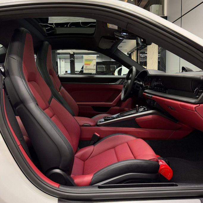 New Porsche 911 Carrera VIII (992) Facelift, 3.0 l, 2025 in Dubai by AAA Motors, White color. GCC Specs | AUTO.AE